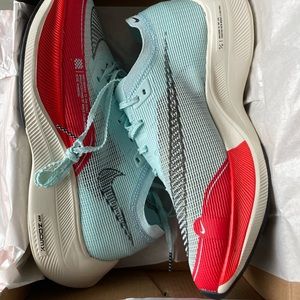 Nike ZoomX VaporFly Next% 2 - 9.5